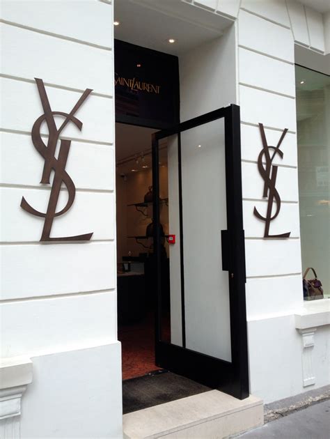 boutique yves saint laurent bordeaux